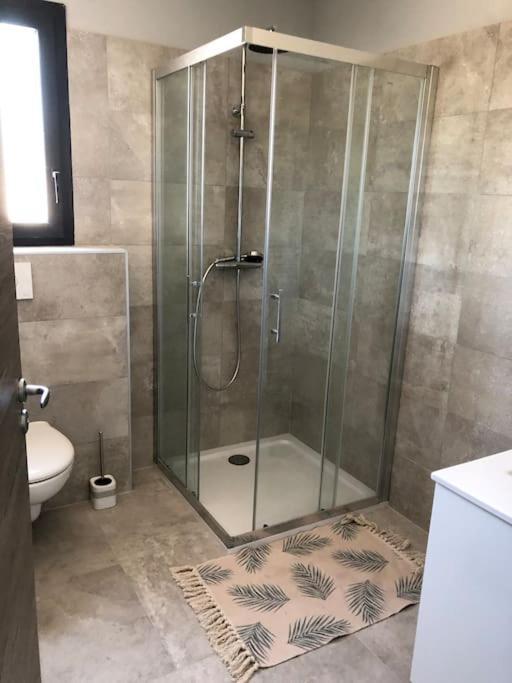 Villa Neuve Avec Piscine Bonifacio  Extérieur photo